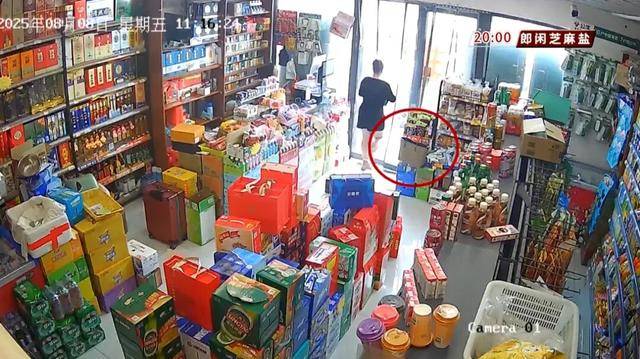 松本山雅vs万劳雷八户_济南一超市内发现遗落提包松本山雅vs万劳雷八户，里面竟有12万现金，谁的？