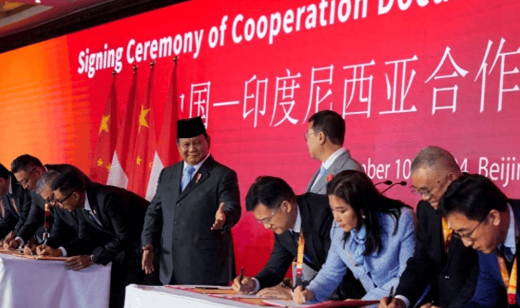 皇冠信用網_印尼总统看完阅兵皇冠信用網，决定将他们拖了30年，价值5800亿的项目给中国