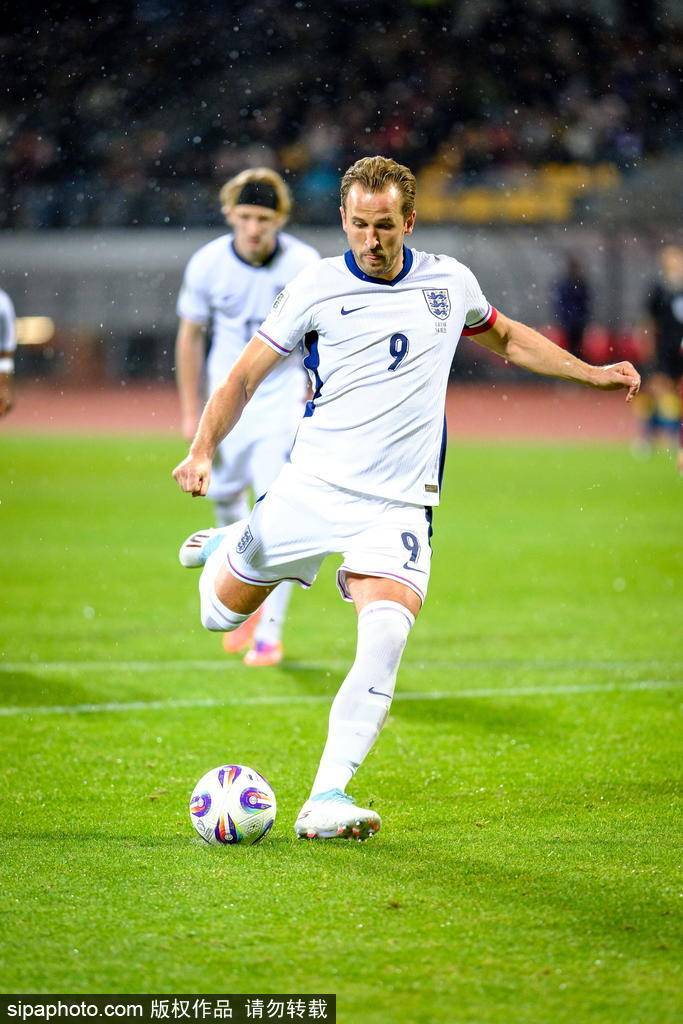 皇冠信用网
_欧洲首队皇冠信用网
！世预赛-凯恩两球 英格兰5-0拉脱维亚进世界杯