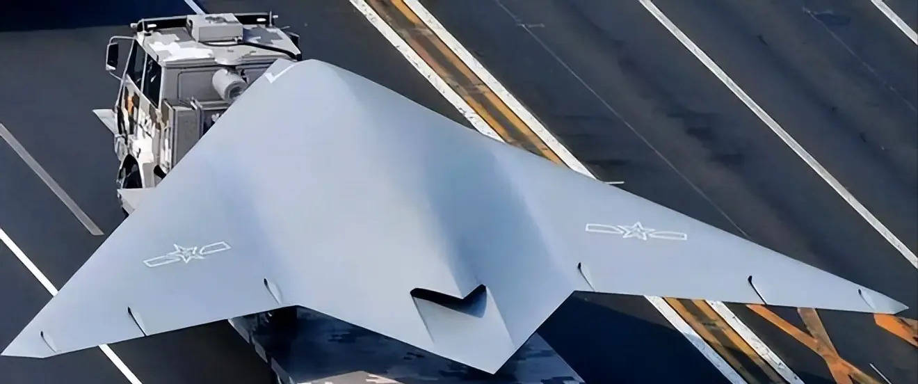 皇冠信用网开户
_外媒：没等到轰-20皇冠信用网开户
，中国“沉默巨人”已首飞，颠覆印太空战规则