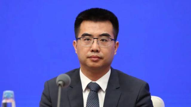 皇冠信用网会员开户
_空降重庆后皇冠信用网会员开户
,国务院国资委科创局局长方磊已任万盛经开区管委会党组书记