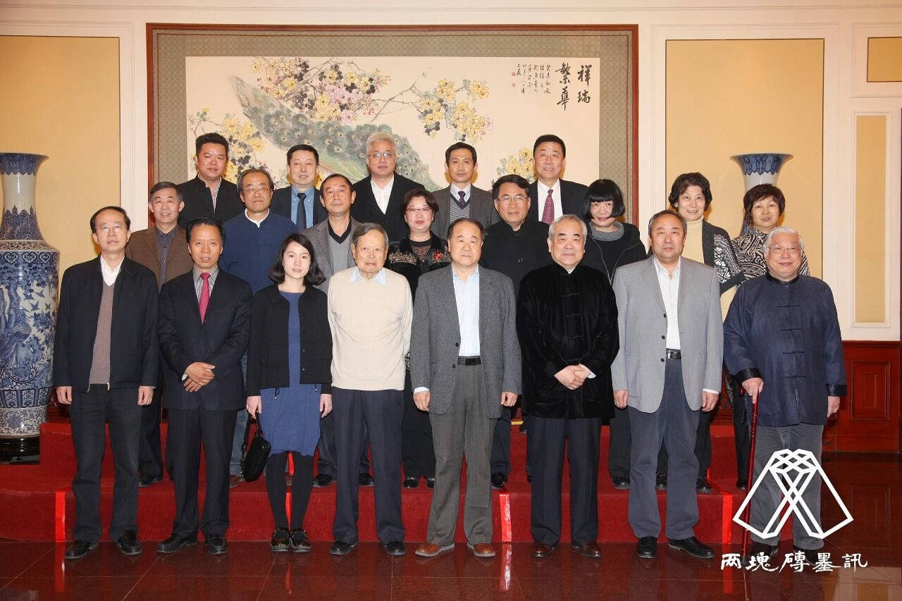 皇冠信用网开户
_窑变｜莫言悼杨振宁皇冠信用网开户
，写了一首诗：先生原本仙乡客……