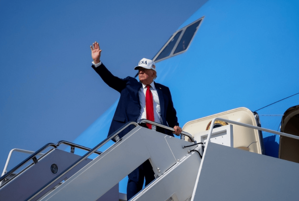 皇冠信用网
_会晤很成功皇冠信用网
，足足谈了100分钟，在中方临行之际，特朗普一路陪同