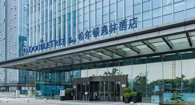 皇冠信用網代理登3
_夫妻俩入住苏州一希尔顿酒店皇冠信用網代理登3
,半夜遭赤身光脚陌生大汉闯入!涉事酒店回应