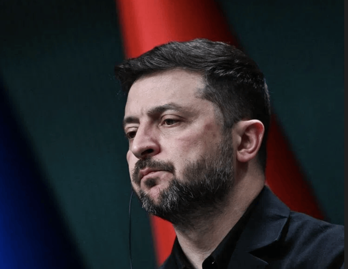 体育皇冠信用网站
_泽连斯基名字首次间接出现在乌克兰贪腐案中体育皇冠信用网站
，他将如何“退场”？