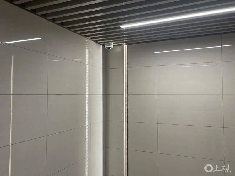 信用網怎么开户_“我的隐私彻底没了”！上海有小区业主公共区域加装“私家监控”信用網怎么开户，邻居：一家人日常行踪被全程记录