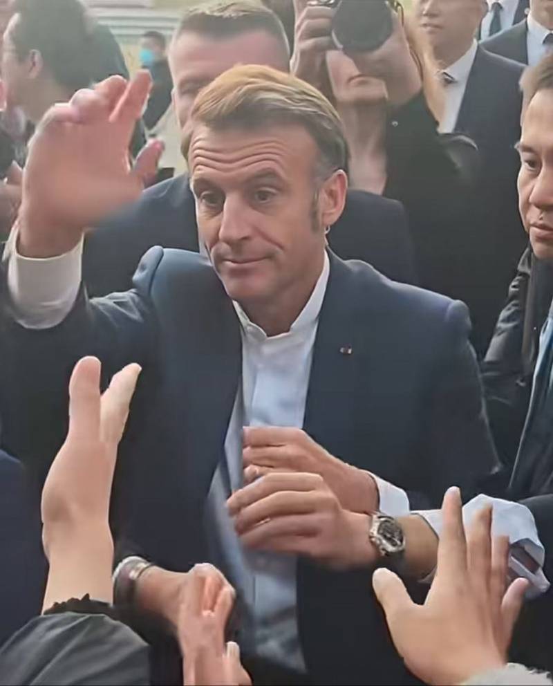 皇冠信用網账号
_马克龙发文感谢中方热情款待皇冠信用網账号
!都江堰和四川大学等行程受关注