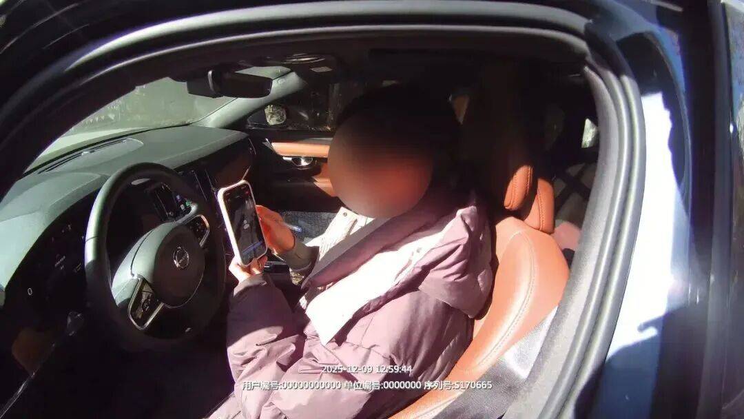 皇冠信用網会员开户_上海一女律师被“精准围猎”！外地男友急得报警皇冠信用網会员开户，父亲和民警满街寻找……