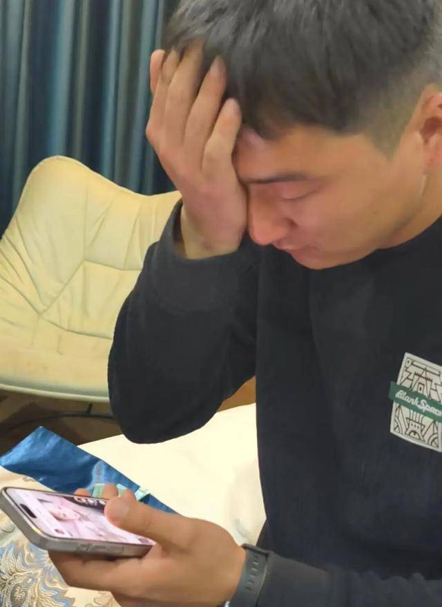 皇冠登1登2登3代理_妻儿三人被杀案受害者金手镯被剪断皇冠登1登2登3代理，失窃48克金首饰在货车上被找到，丈夫称案发数月前曾借5000元给嫌犯