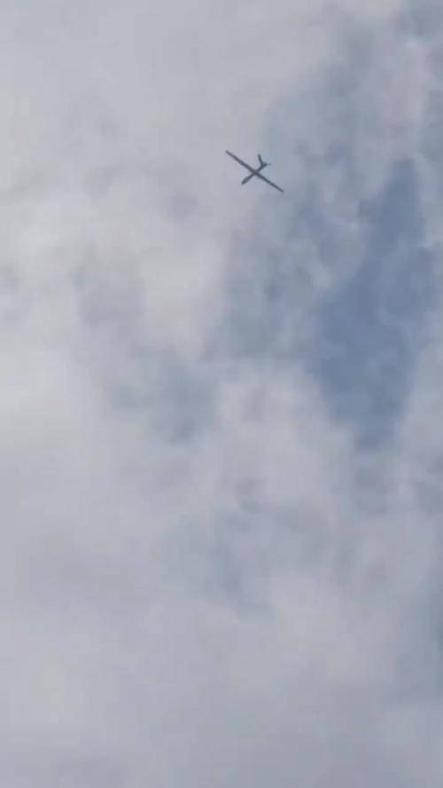 皇冠信用会员账号注册_血拼一夜！千名叛军死亡冲锋皇冠信用会员账号注册，巴铁翼龙大开杀戒：美械武器全被炸