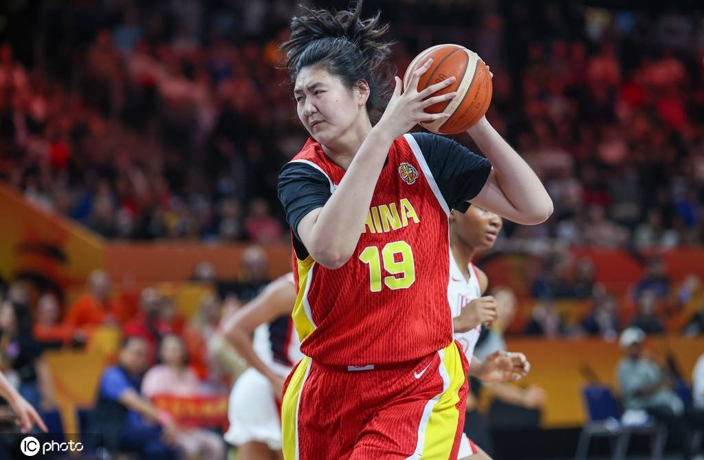 皇冠信用网代理流程_世界杯-韩旭11+10张子宇13+6 中国女篮首战负美国