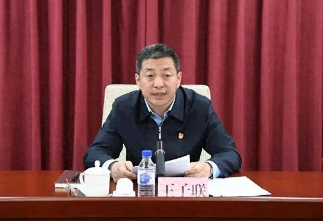 世界杯信用盘开户 _内蒙古自治区党委常委、自治区纪委书记王子联世界杯信用盘开户 ，任自治区监委代理主任；曾任长春市市长、吉林省副省长、吉林省委秘书长等职